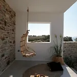 Anamnisis Villa *