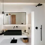 Anamnisis Villa Pláka
