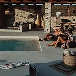 Anamnisis Villa Pláka