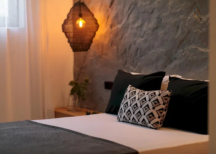 Anamnisis Вилла Плака